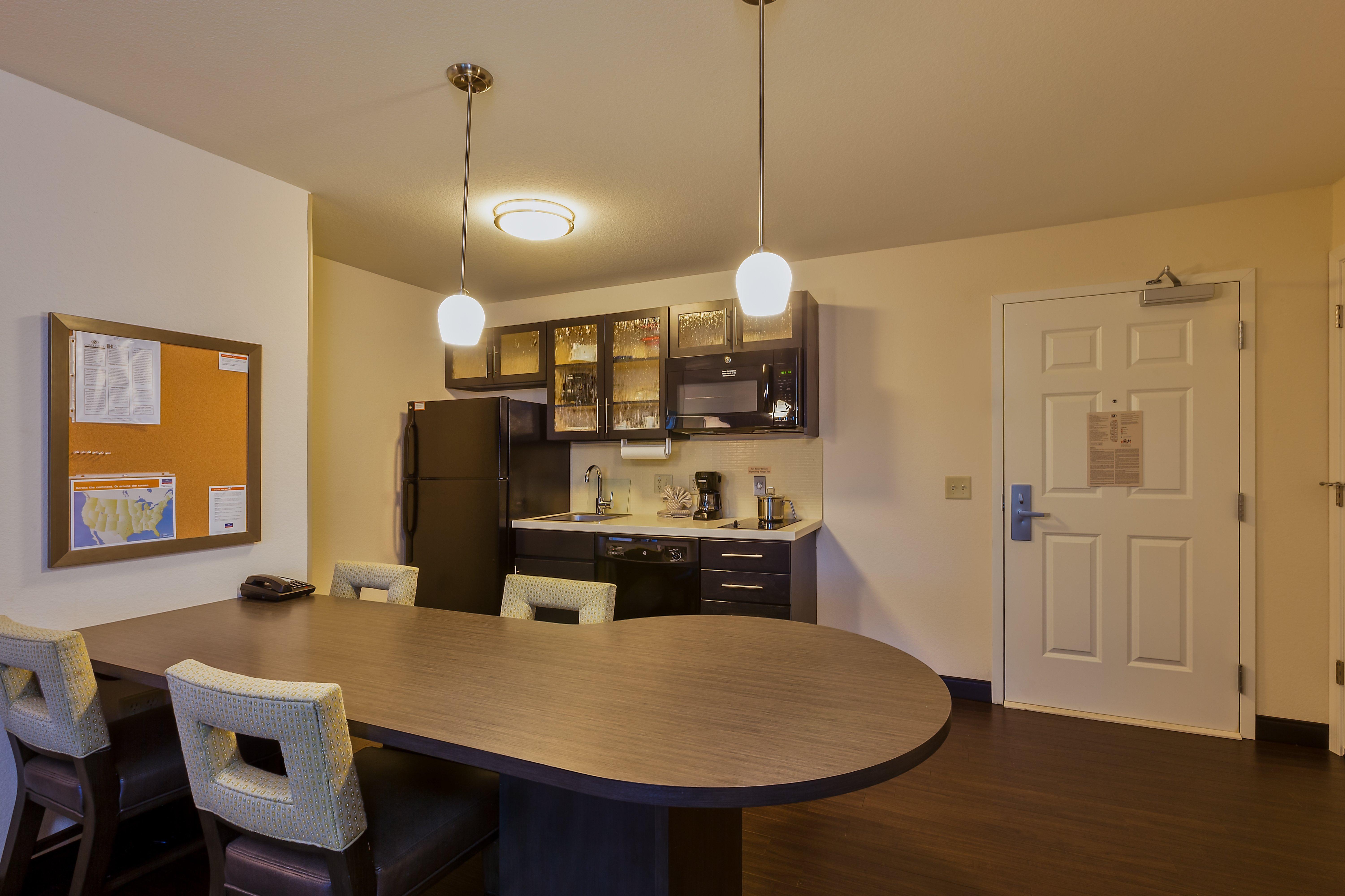Candlewood Suites Tucson By Ihg Экстерьер фото