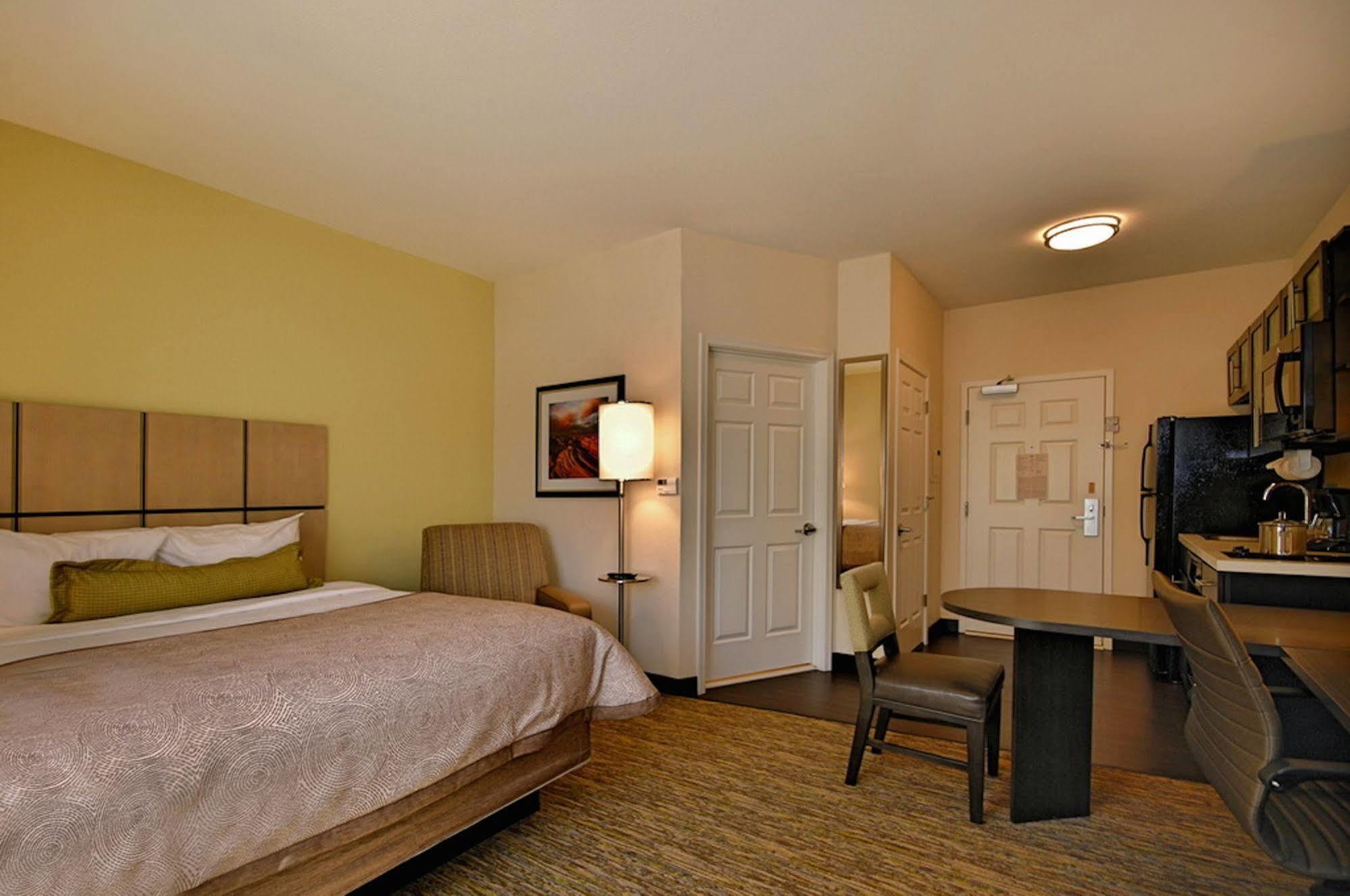 Candlewood Suites Tucson By Ihg Экстерьер фото